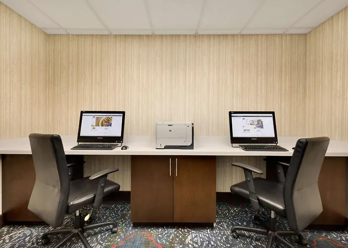 Hampton Inn And Suites Monroe